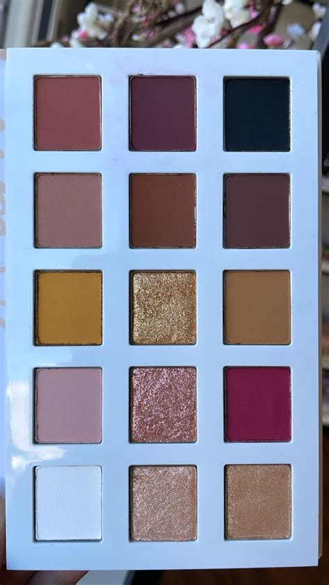 Paleta Nude Glam Nath Capelo