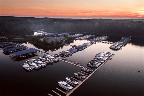 Safe Harbor Jamestown Lake Cumberland Vacation • Lake Cumberland Tourism