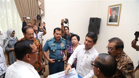 Presiden Jokowi Instruksikan Buka Kembali Akses Ke Bandara Juanda