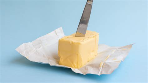 The Hack To Make Disappointing Restaurant Butter Packets Easier To Use