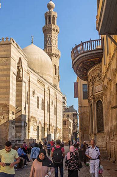 Al Moez Ldin Allah Al Fatmi Street Cairo Excursions