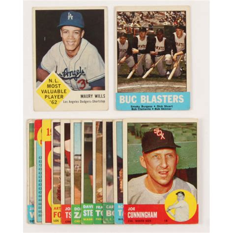 Lot of (13) Assorted Baseball Cards with 1963 Fleer #43 Maury Wills RC ...