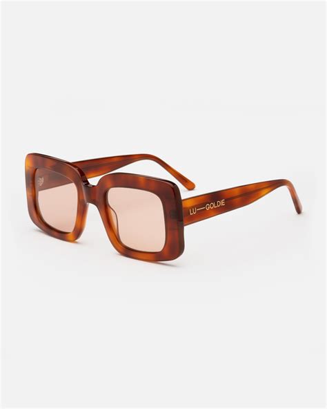 Lu Goldie — ‘mia Sunglasses In Chestnut