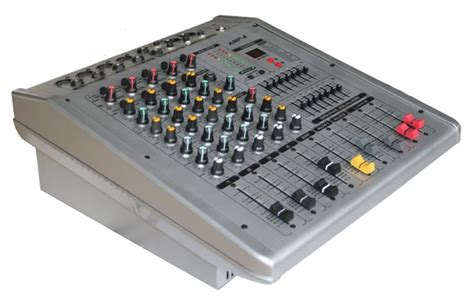 channel powered mixer