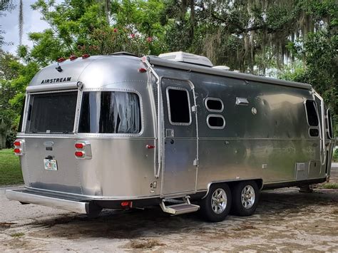 Airstream Flying Cloud Fb Queen Travel Trailers Rv For Sale By