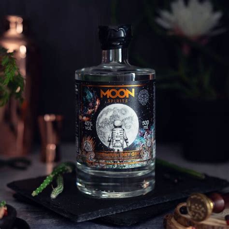 Moon Spirits Premium Dry Gin Sternzeichen Edition L We