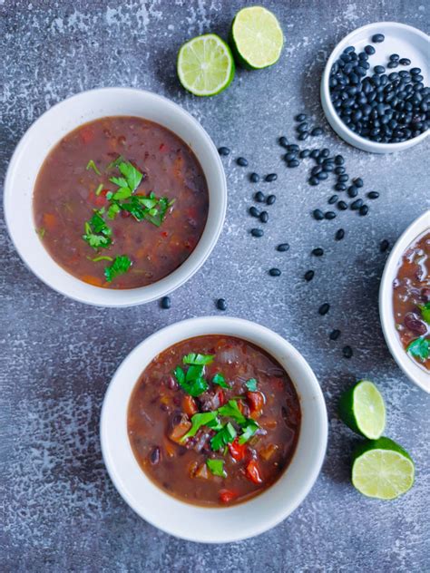 Easy Slow Cooker Vegan Black Bean Soup Recipe U Keep Cooking