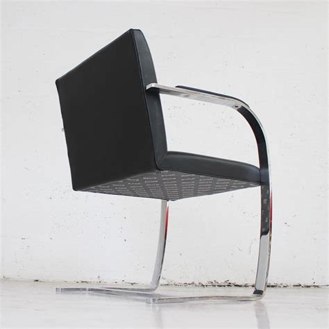 Knoll Brno Flat Bar Meeting Chairs Chrome Cantilever Meeting Chair