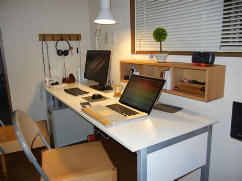 50 Workspace Designs for Inspiration - DesignMaz