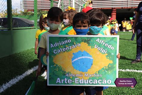 Col Gio Master Aracajueduca O Infantil Homenageia A P Tria