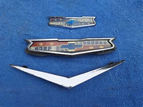 Vintage 1956 Chevy Hood V Emblem 3722456 Hood And Trunk Emblems