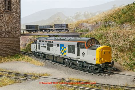 32 778rj Bachmann Class 37 0 Diesel Locomotive Number 37 275