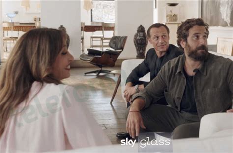 Sky Glass In Italia In Onda Lo Spot Tv Con Laura Pausini E La Sua