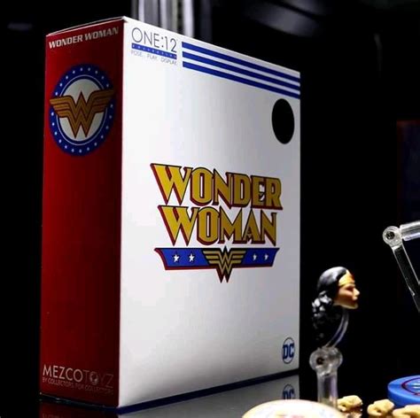 Mezco One Collective Nycc Exclusive Wonder Woman Classic