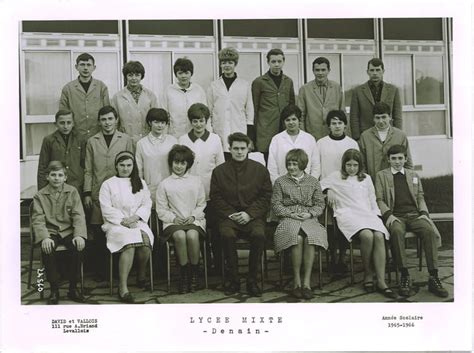 Photo De Classe Classe De 3ème De 1966 Lycée Classique Et Moderne