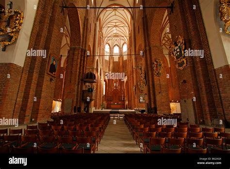 Riga dome cathedral interior hi-res stock photography and images - Alamy