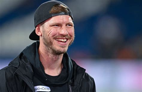 Fabian Klos verlängert bei Arminia DSC Arminia Bielefeld