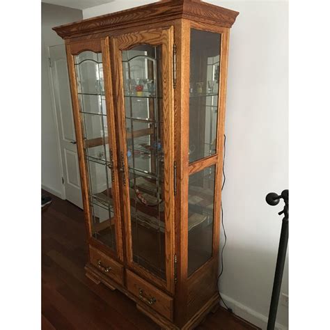 Antique Style Oak Wood China Cabinet Aptdeco