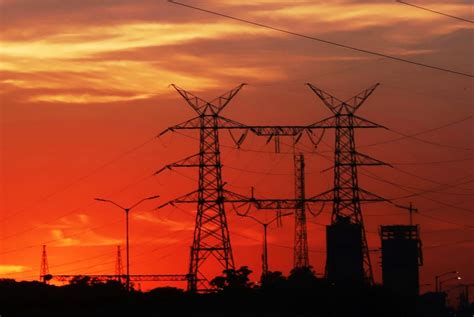 Itaipu suministró 8 176 GWh de energía eléctrica al país de enero a