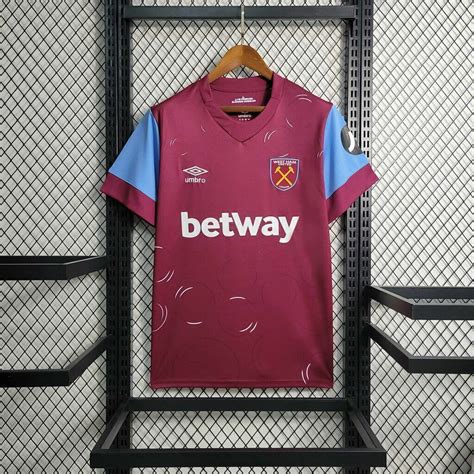 Camisa West Ham Home 23 24 Torcedor Umbro Masculina Vinho