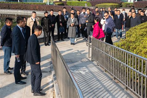 示范引领 样板先行 ——市创建办开展创建全国无障碍建设示范 城市样板项目现场观摩会工作动态南京市城乡建设委员会