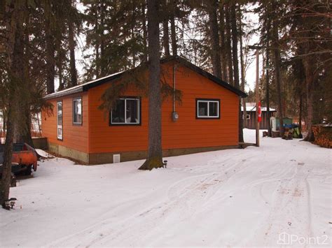 6 Homes for Sale in Gull Lake, AB | Gull Lake Real Estate