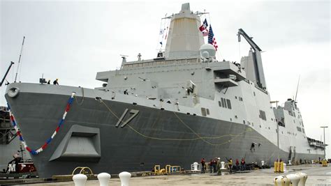 Uss San Antonio Lpd 17 Amphibious Transport Dock Us Navy