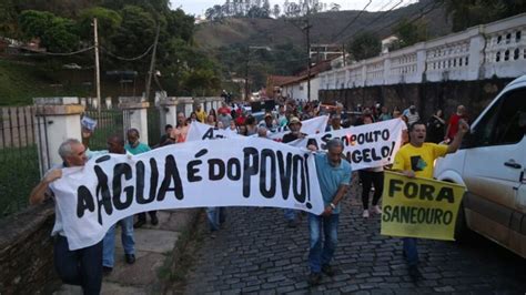 Moradores De Ouro Preto Lotam As Ruas Cobrando Sa Da Da Saneouro