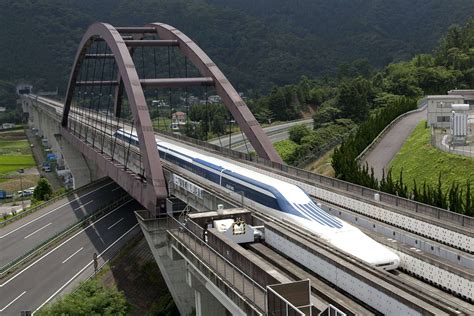 Superconducting Maglev Gallery | SCMAGLEV | Central Japan Railway Company