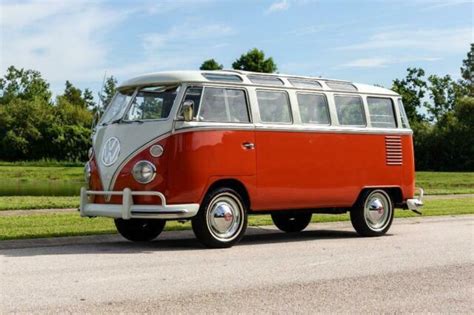 1963 Volkswagen 23 Window Deluxe Samba Bus Matching S Classic