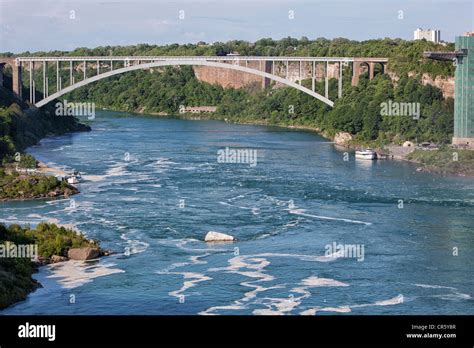 Rainbow bridge. Niagara Falls. Ontario.Canada Stock Photo - Alamy