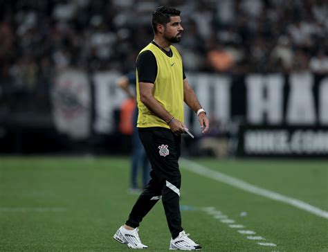 António Oliveira Elogia Jogo Do Corinthians Em Empate E Afirma “não