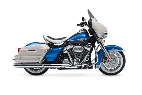 2021 Harley Davidson Electra Glide Revival Guide • Total Motorcycle