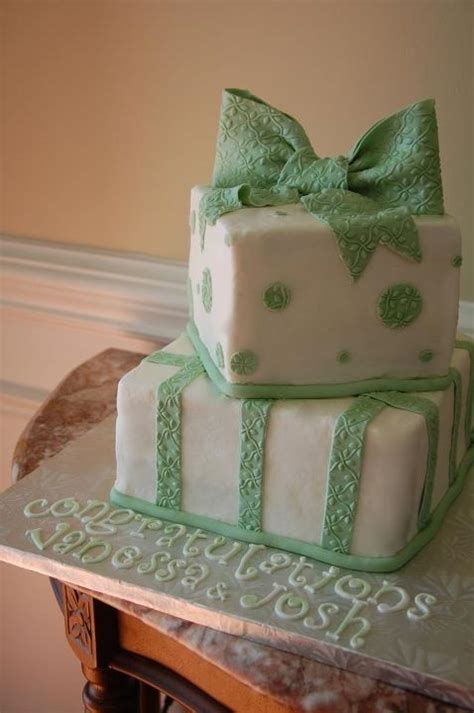 17 Best images about Engagement cake ideas on Pinterest | Heart, The ...