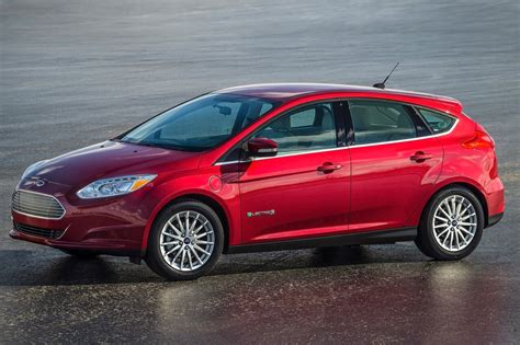 Ford Focus Hatchback Pricing For Sale Edmunds