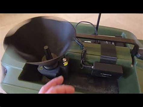 FECK Bait Spreader Setup Video For Use With The Winch Camera Ultra Fish