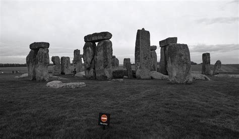 Stonehenge is overrated | GnomeTrotting