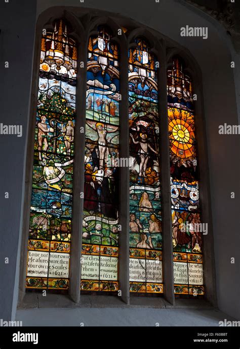 Flemish Stained Glass Hi Res Stock Photography And Images Alamy