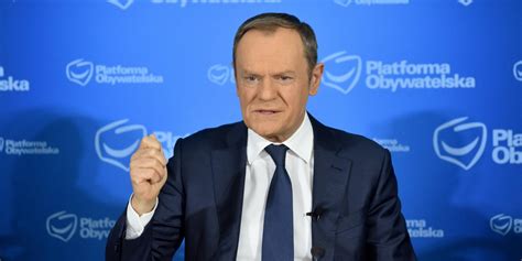 Afera z podrzuconymi migrantami Straż Graniczna ostro Tusk reaguje