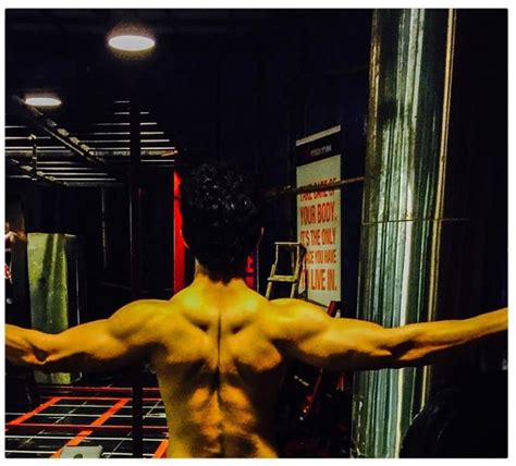Hot Pics Of Arjun Bijlani One Of The Sexiest Men On Indian Television