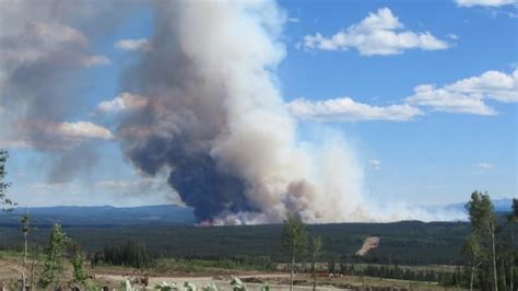 350 Hectare Wildfire Near Hinton Alta Burning Out Of Control CBC News