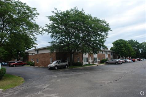 Ashwaubenon Village Apartments Rentals - Green Bay, WI | Apartments.com