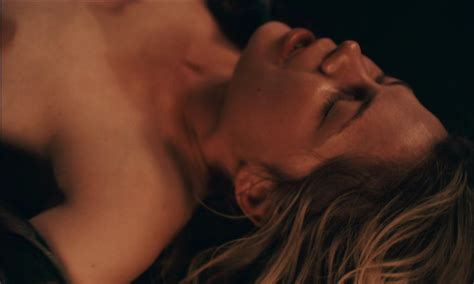 Naked Michelle Williams In Blue Valentine