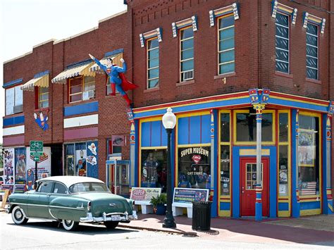 11 of the Quirkiest Small Towns in the Midwest — Daily Passport