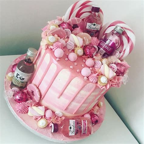 Pink Champagne 21st Birthday Cake Idea 21st Birthday Cakes Alcohol