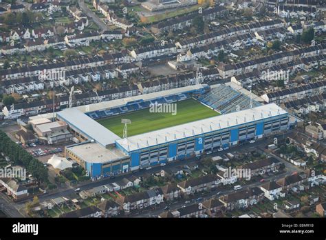 Gillingham fc hi-res stock photography and images - Alamy