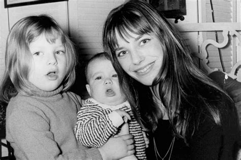 Jane Birkin And Her Daughters Foto Amigurumi