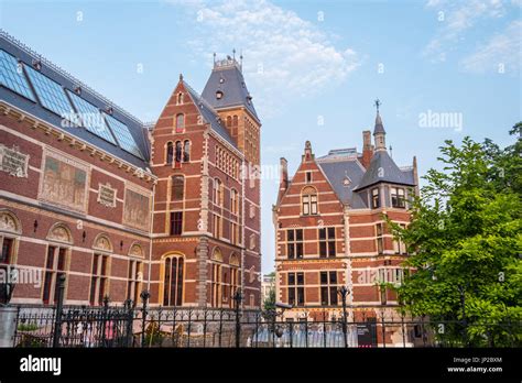 The impressive building of the National Museum Amsterdam - AMSTERDAM ...