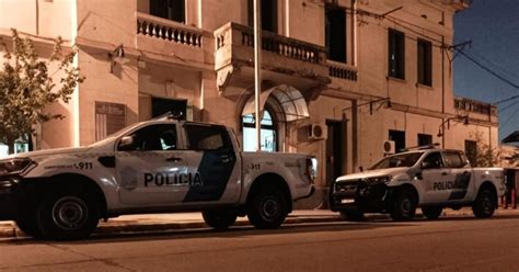 Efectivo Policial Aprehendido Por Abuso Sexual Con Acceso Carnal Agravado