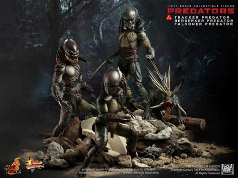 Hot Toys MMS Predators Tracker Predator With Hound Hot Toys Complete Checklist